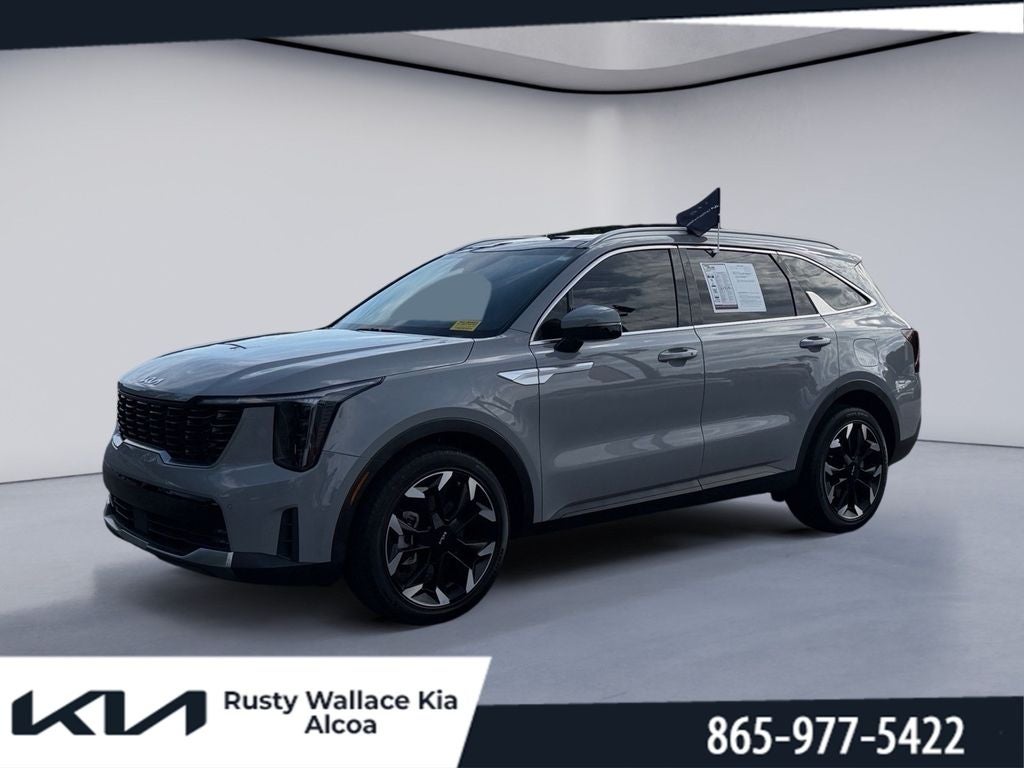 2025 Kia Sorento EX in Wolf Gray — front three-quarter view