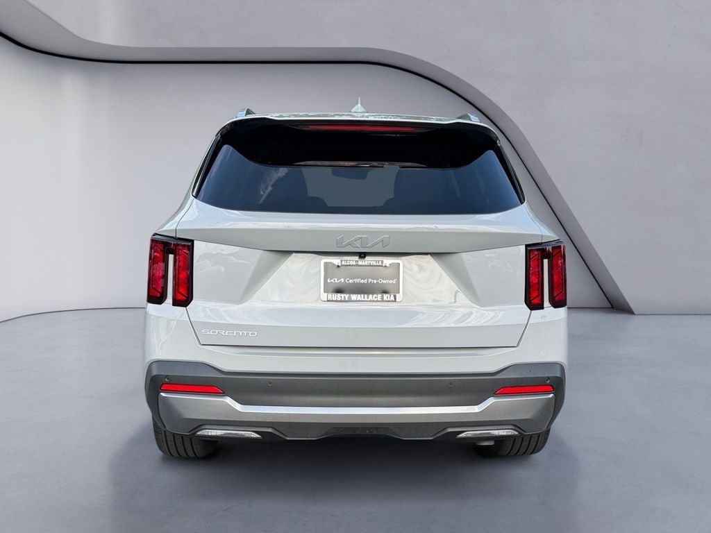2025 Kia Sorento — interior view