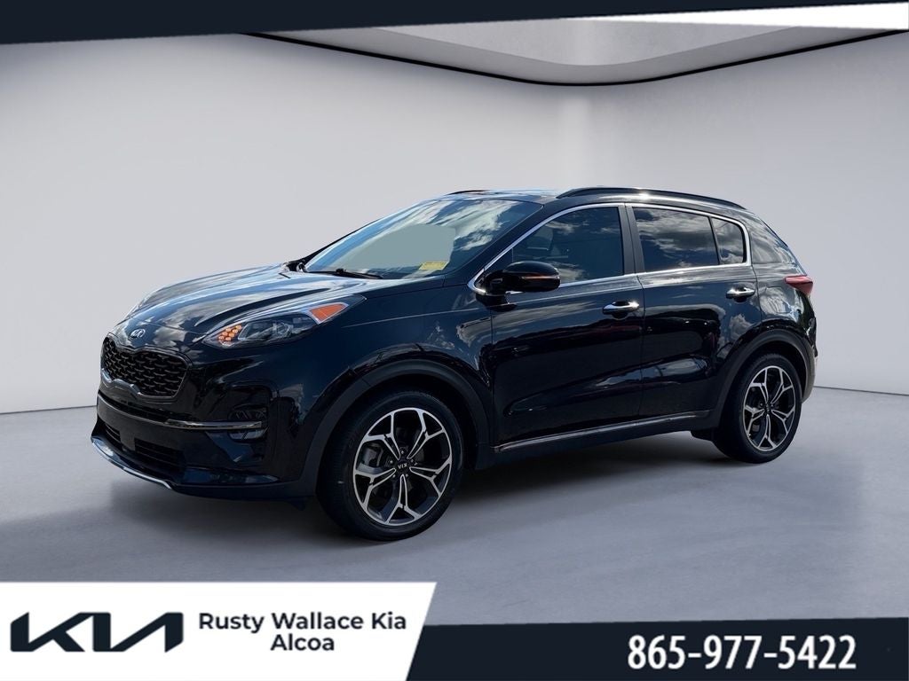 2022 Kia Sportage SX Turbo in Black Cherry — front three-quarter view